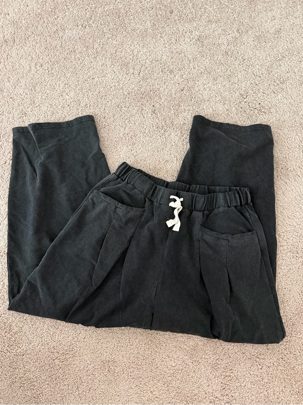 Black Drawstring Pocket pants.